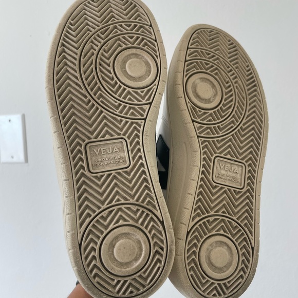 Veja V-10 Women’s sneakers White, Red and Blue - Picture 9 of 11